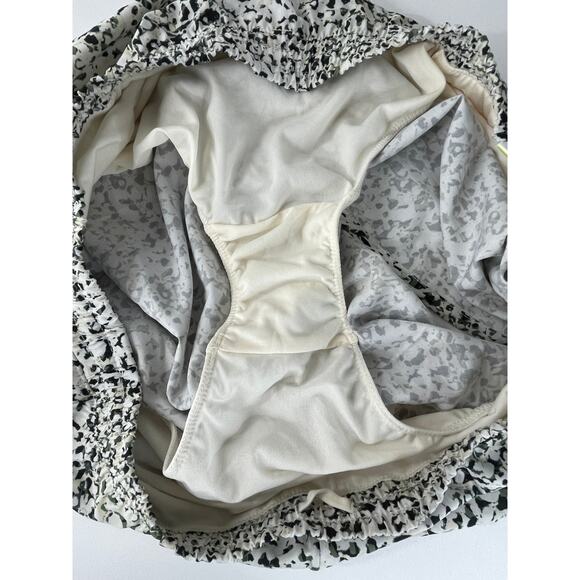 Old Navy Active Go Dry Flecked Shorts NEW Large Black Green Gray - Picture 5 of 10